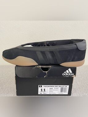 Size 11 - Adidas Taekwondo Mei Ballet W Black Gum JQ0669 Women’s BRAND NEW